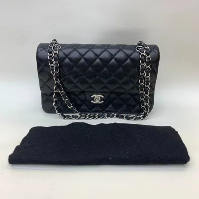 Pre-owned Chanel Women  Bag Very Good Condition In Multi