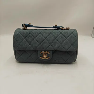Pre-owned Chanel Women  Bag Very Good Condition In Multi