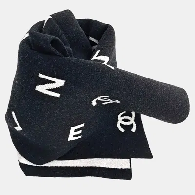 Pre-owned Chanel Wool Black Scarf