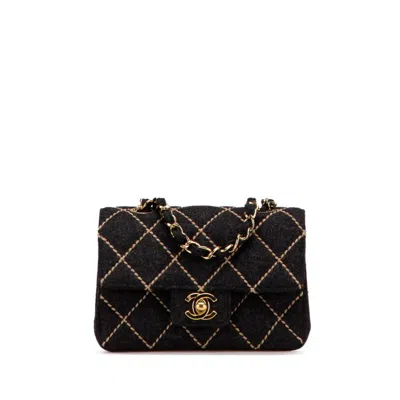 Pre-owned Chanel Wool Shoulder Bag () In Gray