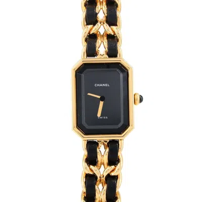 Pre-owned Chanel Wristwatch () In Gold