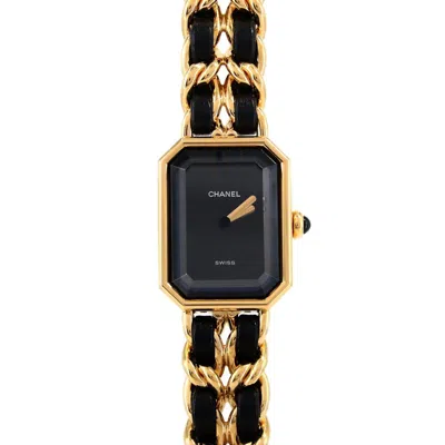 Pre-owned Chanel Wristwatch () In Gold