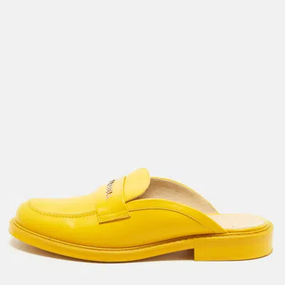 Pre-owned Chanel X Pharrell Size 43 Yellow Leather Mules