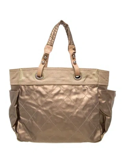 Pre-owned Chanel Xl Paris-biarritz Tote In Gold