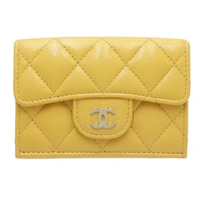 Pre-owned Chanel Yellow Caviar Leather Wallet (tri-fold) ()
