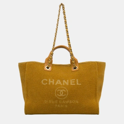 Pre-owned Chanel Yellow Deauville Tote