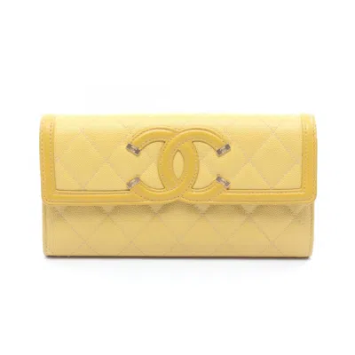 Pre-owned Chanel Yellow Grained Calfskin Leather Long Wallet (bi-fold) ()