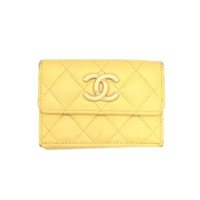 Pre-owned Chanel Yellow Grained Calfskin Wallet (tri-fold) ()
