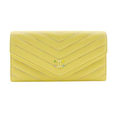 Pre-owned Chanel Yellow Leather Long Wallet (bi-fold) ()