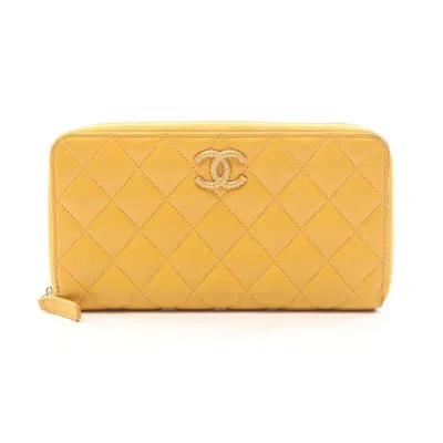 Pre-owned Chanel Yellow Leather Long Wallet (bi-fold) ()