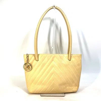 Pre-owned Chanel Yellow Leather Shoulder Bag ()
