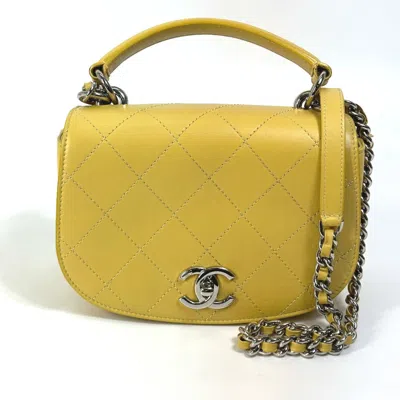 Pre-owned Chanel Yellow Leather Shoulder Bag ()