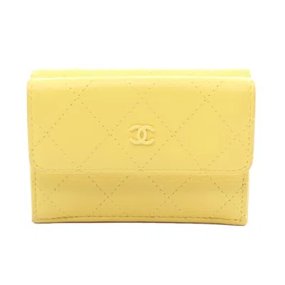 Pre-owned Chanel Yellow Leather Wallet (tri-fold) ()