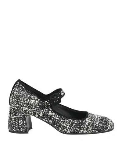 Chantal 1962 Woman Pumps Black Size 7.5 Textile Fibers