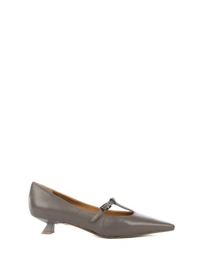 Chantal Decollette Grey With Strap, Leather With Heel. In Beige