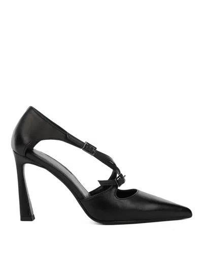 Chantal Leather Pumps In Black