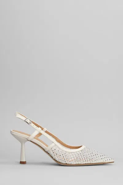 Chantal Pumps