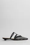 Shop Chantal Pumps In Black