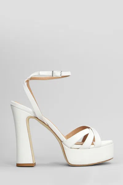 Chantal Sandals In White