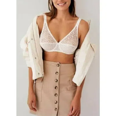 Chantelle Circle Lace Full Coverage Unlined Bra In White