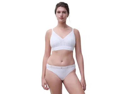 Chantelle Easy Support Wireless Support Bra In White