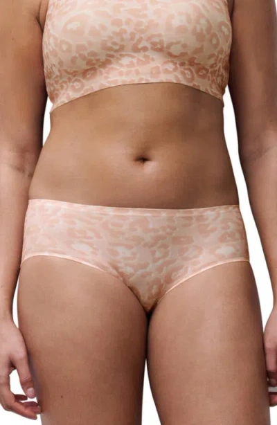 Chantelle Lingerie Soft Stretch Seamless Hipster Panties In Animal Print