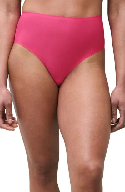 Chantelle Lingerie Soft Stretch Seamless Retro Thong In Pink