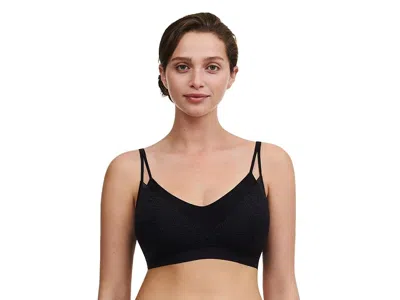 Chantelle Soft Stretch Lace Bralette In Black