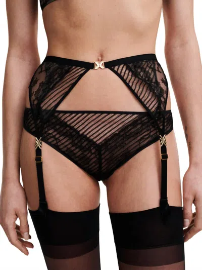 Chantelle Txture Garter Belt In Black