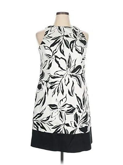 Pre-owned Chaps Casual Dress In White