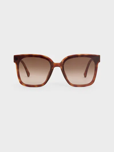 Charles & Keith - Brea Tortoiseshell Foldable Sunglasses In Brown