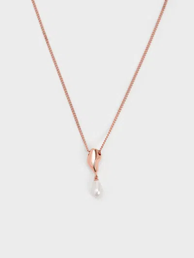 Charles & Keith - Corrine Teardrop Pearl Necklace In Gold