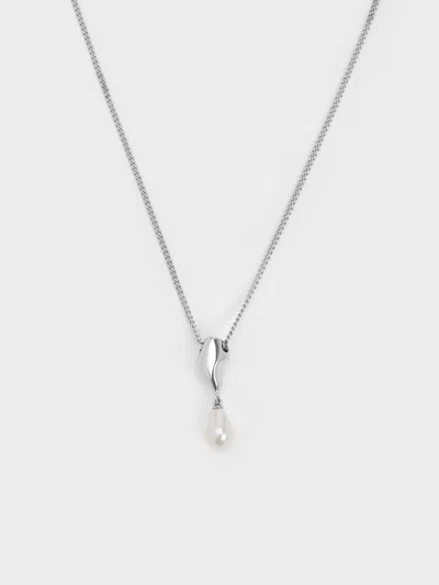 Charles & Keith - Corrine Teardrop Pearl Necklace In Silver