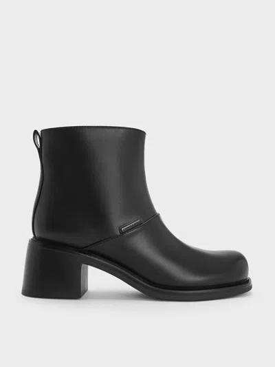Charles & Keith - Stitch-trim Block-heel Ankle Boots In Black