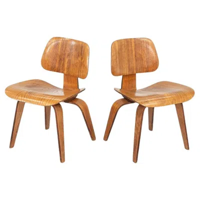 Pre-owned Charles And Ray Eames 1946 Pair Of Eames Evans Dcw Dining Chairs In Calico Ash Wood In Brown