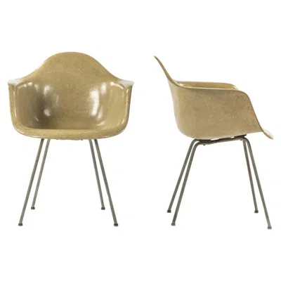 Pre-owned Charles And Ray Eames 1951 Pair Of Herman Miller Eames Dax Rope Edge Armshell Chairs In Greige In Brown