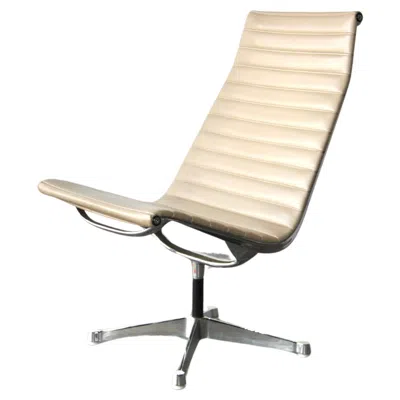 Pre-owned Charles And Ray Eames 1960s Herman Miller Eames Aluminum Group Lounge Chair In Sand