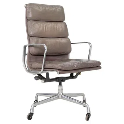 Pre-owned Charles And Ray Eames 1973 Herman Miller Eames Executive Soft Pad Desk Chair In Grey Leather In Gray