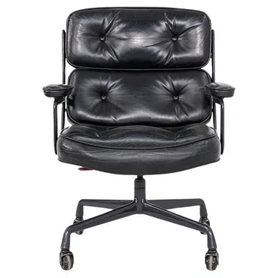 Pre-owned Charles And Ray Eames 1986 Herman Miller Eames Time Life Executive Desk Chair In Leather With Frame In Black