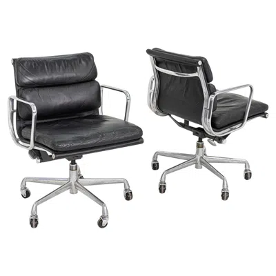 Pre-owned Charles And Ray Eames 1992 Herman Miller Eames Soft Pad Management Desk Chair In Black Leather