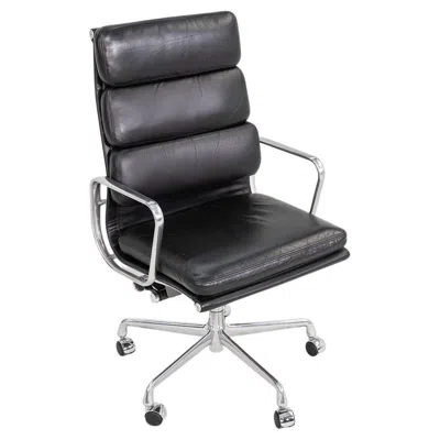 Pre-owned Charles And Ray Eames 2003 Herman Miller Eames Soft Pad Executive Desk Chair In Black Leather