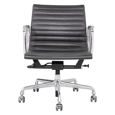Pre-owned Charles And Ray Eames 2012 Herman Miller Eames Aluminum Group Management Desk Chair In Mcl Leather In Gray