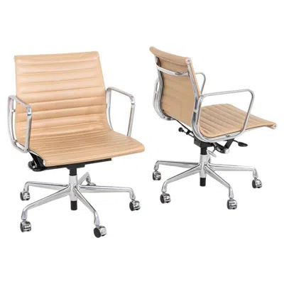 Pre-owned Charles And Ray Eames 2014 Herman Miller Eames Aluminum Group Management Desk Chairs In Beige Leather In Brown