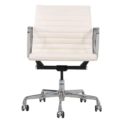 Pre-owned Charles And Ray Eames 2022 Herman Miller Eames Aluminum Management Desk Chairs W/ Bristol Leather In Gray
