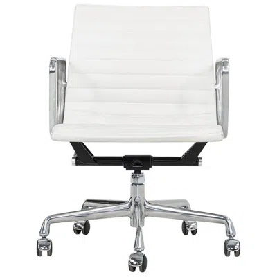 Pre-owned Charles And Ray Eames 2023 Herman Miller Eames Aluminum Group Management Desk Chair In White Leather