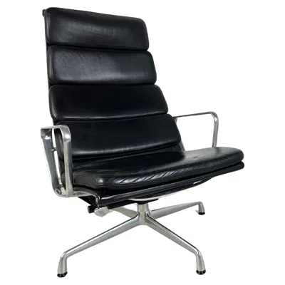 Pre-owned Charles And Ray Eames Charles & Ray Eames Ea222 Softpad Leather Lounge Chair, 1990s In Black