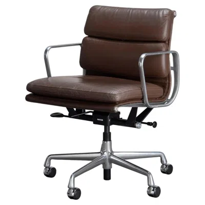 Pre-owned Charles And Ray Eames Eames Soft Pad Management Chairs By Herman Miller In Chocolate Brown Leather