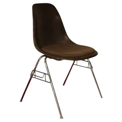Pre-owned Charles And Ray Eames Charles & Ray Eames Herman Miller Dss Fibreglass Upholstered Chair 1980s In Black