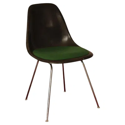 Pre-owned Charles And Ray Eames Charles & Ray Eames Herman Miller Original Dss Seal Brown Fibreglass Chair