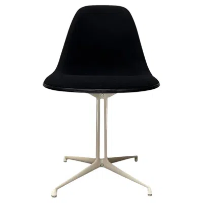 Pre-owned Charles And Ray Eames Mid-century Fiberglass Side Chair With La Fonda Base By Charles & Ray, 1960s In Black